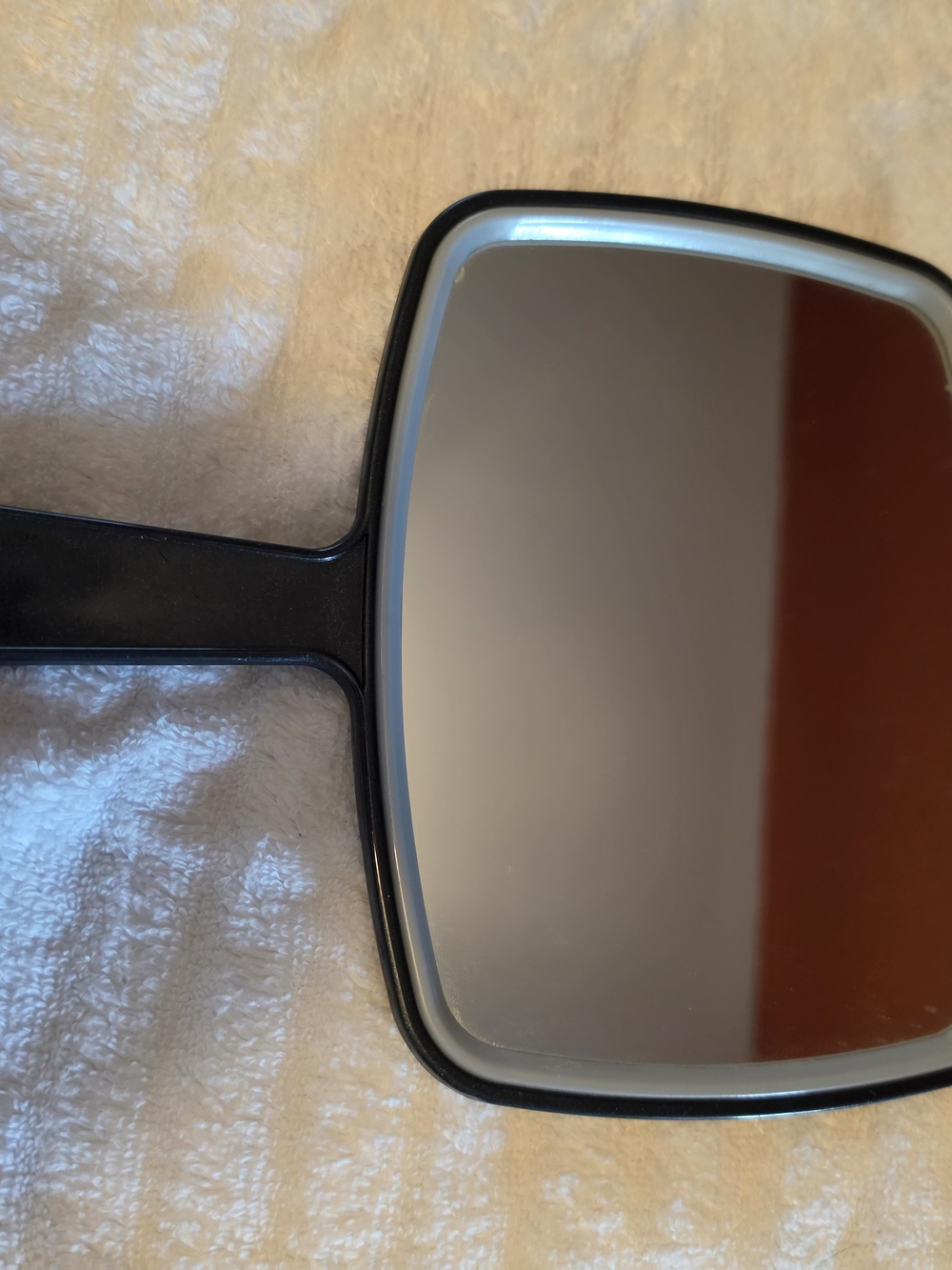 Handheld Vanity Mirror in Black and Silver - Unbranded